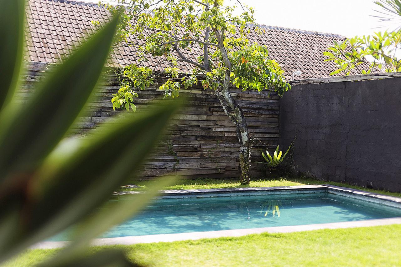 Takeoff Surf Camp & Hotel Canggu (Bali) Ngoại thất bức ảnh
